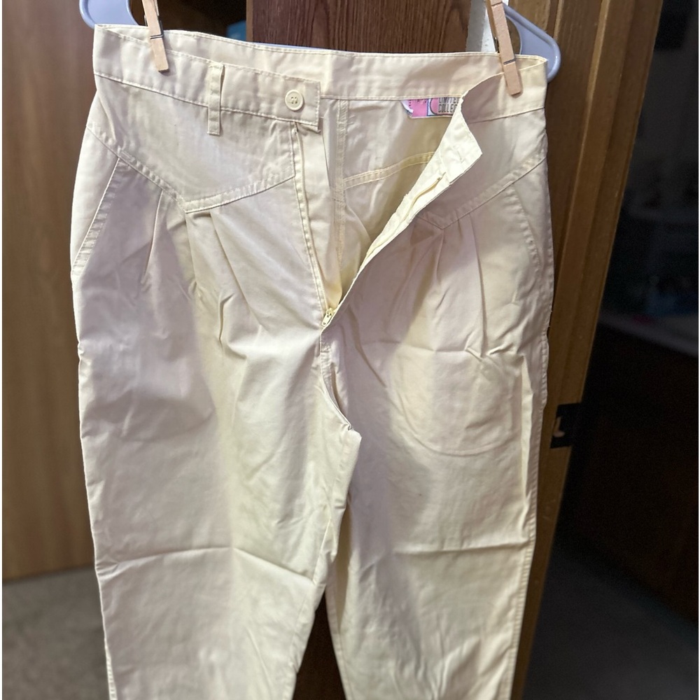 Women’s Vintage pants. Light yellow color. Rarely worn.